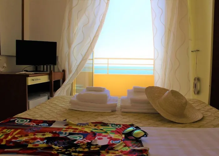 Panoramico Hotel 2*