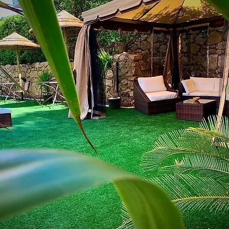 ホテル Panoramico スカウリ