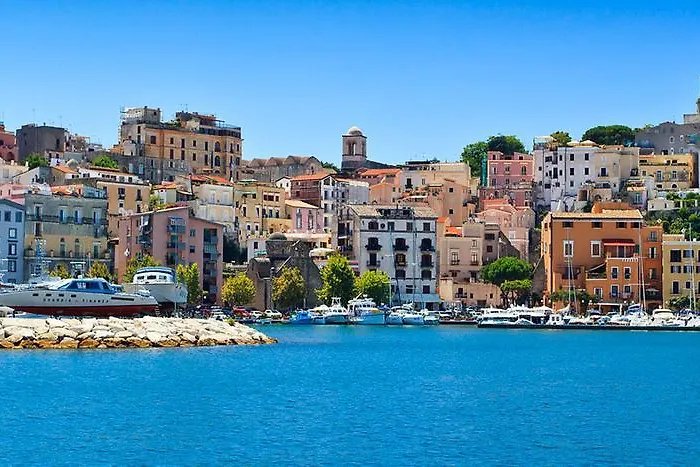 Ξενοδοχείο Panoramico 2*